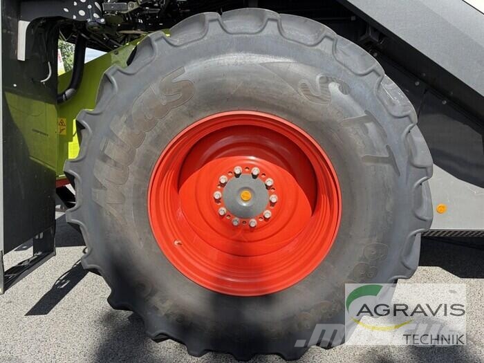 CLAAS LEXION 6700 Leikkuupuimurit