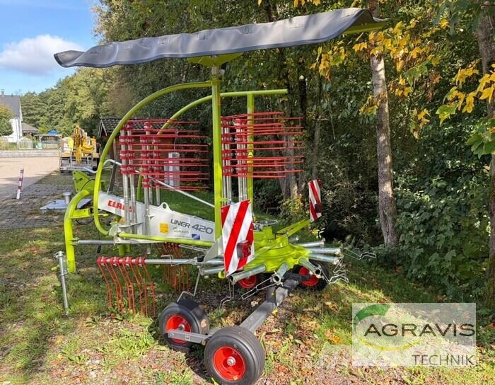 CLAAS LINER 420 Kreiselheuer/-wender
