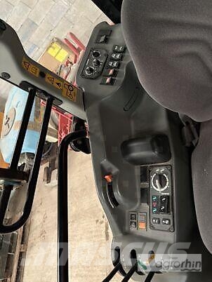 CLAAS NEXOS 230 VE Žemės ūkis - Kita