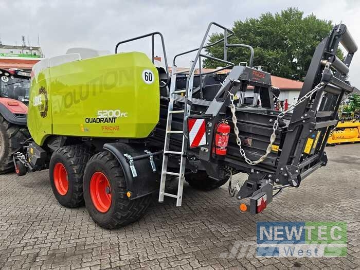 CLAAS QUADRANT 5200 FC EVOLUTION TA محزمات مربعة