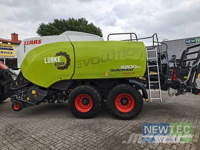 CLAAS QUADRANT 5200 FC EVOLUTION TA محزمات مربعة