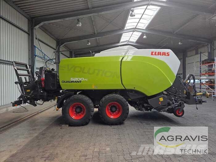 CLAAS QUADRANT 5200 FC TA Vierkante balenpers