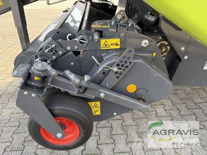 CLAAS ROLLANT 630 RC UNIWRAP Körbálázók