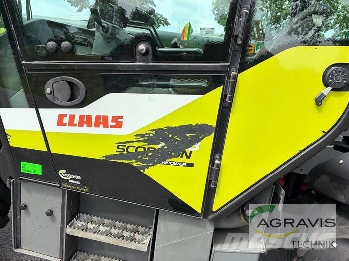 CLAAS SCORPION 1033 VARIPOWER Teleskoplastere for Landbruk