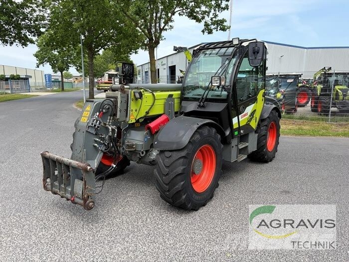 CLAAS SCORPION 1033 VARIPOWER Teleskoplastere for Landbruk