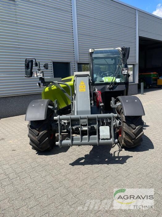 CLAAS SCORPION 635 VARIPOWER معدات مناولة لأغراض الزراعة