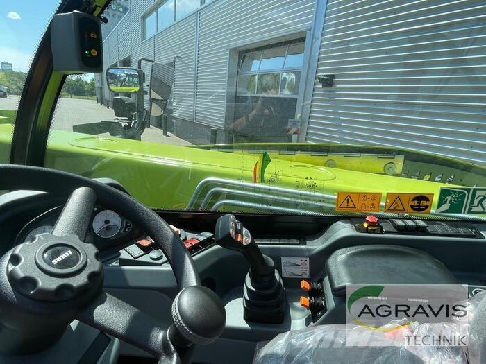 CLAAS SCORPION 635 VARIPOWER معدات مناولة لأغراض الزراعة