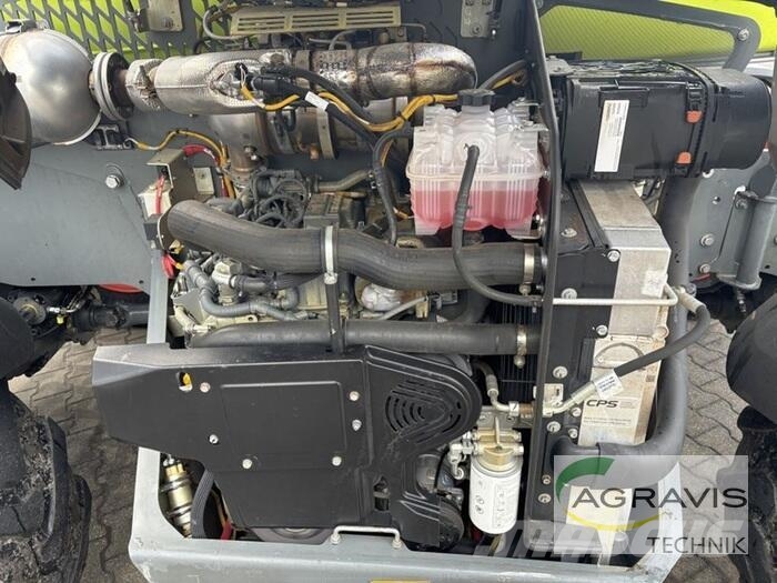 CLAAS SCORPION 635 VARIPOWER معدات مناولة لأغراض الزراعة