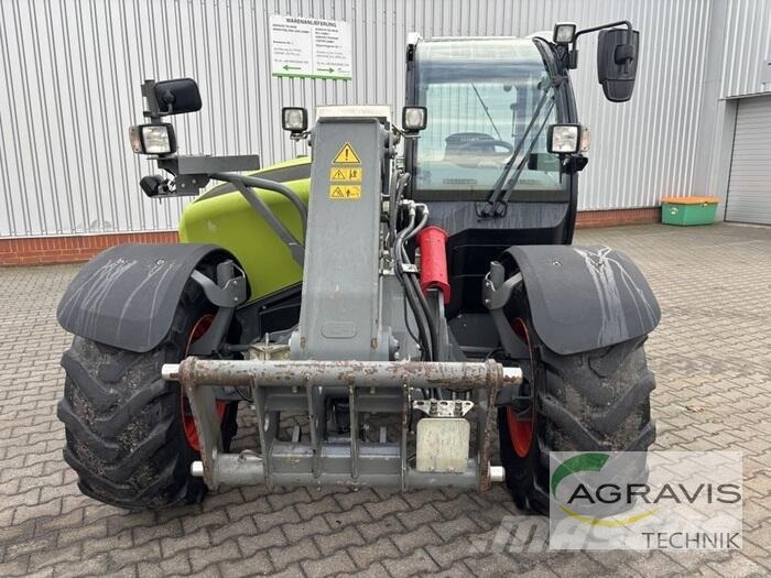 CLAAS SCORPION 635 VARIPOWER معدات مناولة لأغراض الزراعة