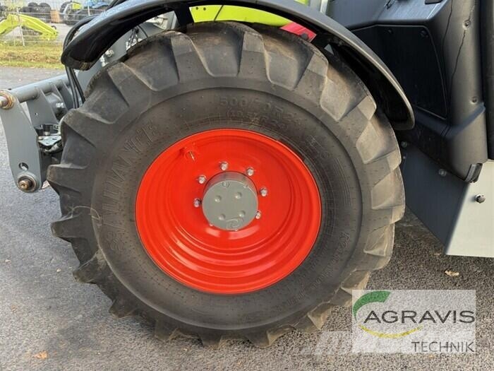 CLAAS SCORPION 742 VARIPOWER 農業用伸縮臂裝載機