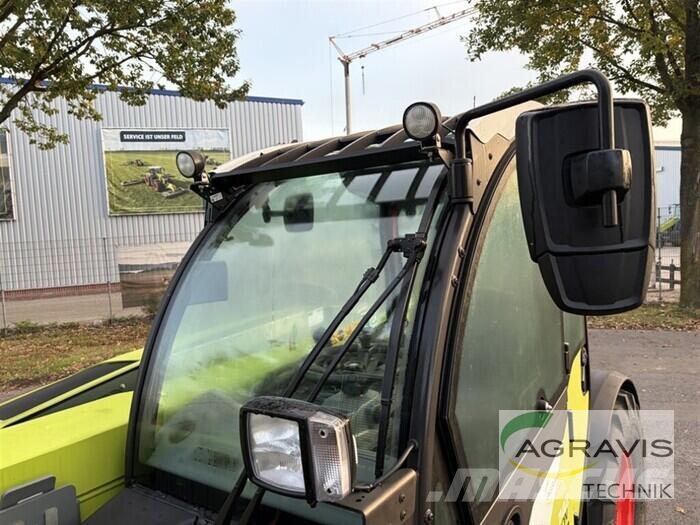CLAAS SCORPION 742 VARIPOWER 農業用伸縮臂裝載機
