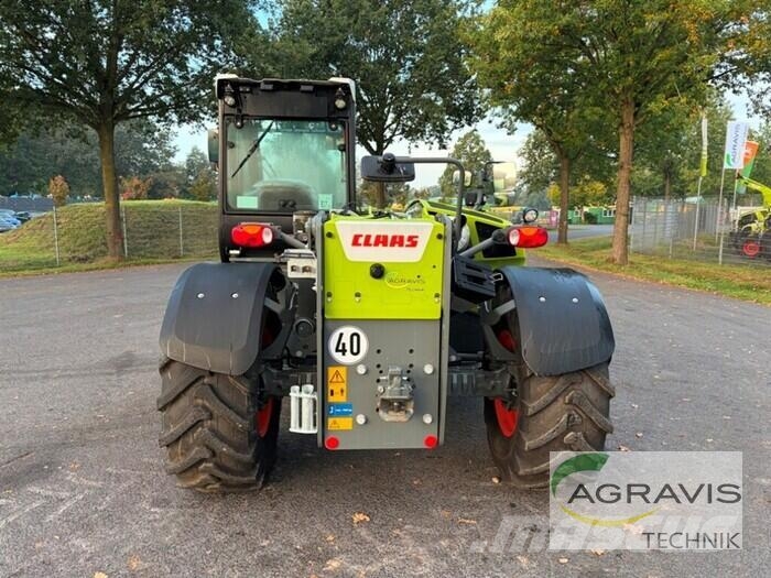 CLAAS SCORPION 742 VARIPOWER 農業用伸縮臂裝載機