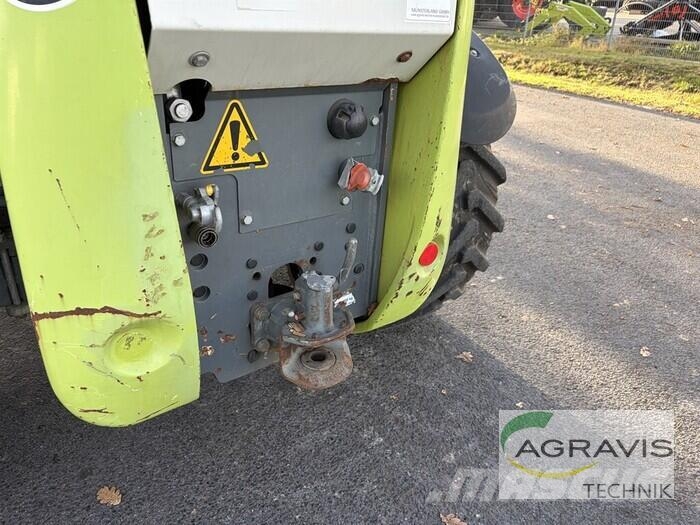 CLAAS SCORPION 9040 Kmetijski teleskopski nakladalci