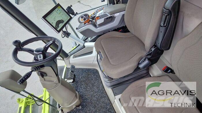 CLAAS TRION 660 MONTANA Kombajni