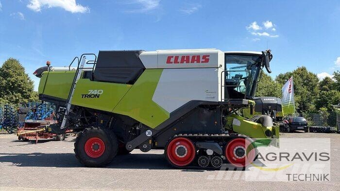 CLAAS TRION 740 TERRA TRAC حصادات