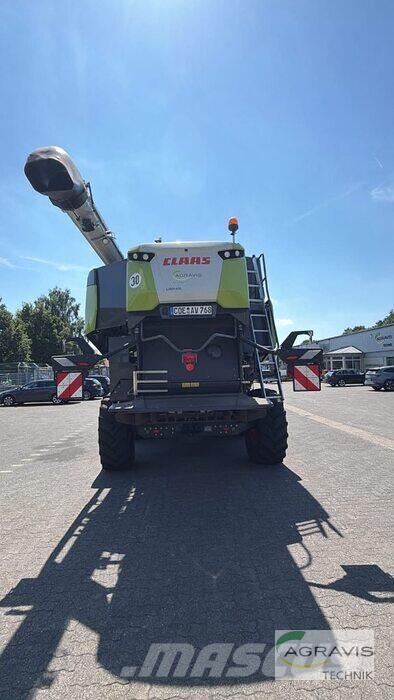 CLAAS TRION 740 TERRA TRAC حصادات