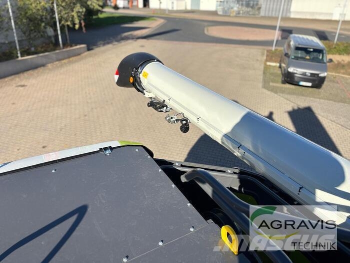 CLAAS TRION 750 Teraviljakombainid