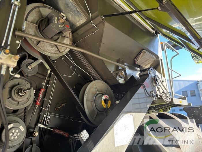 CLAAS TRION 750 Teraviljakombainid