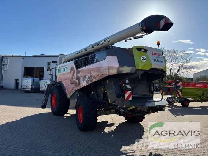 CLAAS TRION 750 Teraviljakombainid
