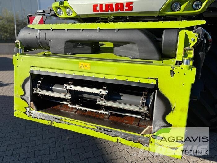 CLAAS TRION 750 Teraviljakombainid