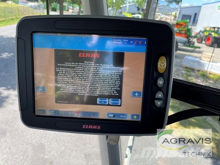CLAAS XERION 4000 SADDLE TRAC + Zunhammer 11 CBM Aufsatz Трактори