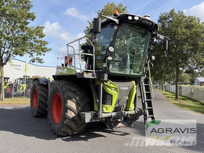 CLAAS XERION 4000 SADDLE TRAC Трактори