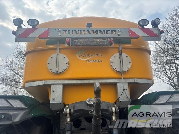 CLAAS XERION 4200 SADDLE TRAC Трактори