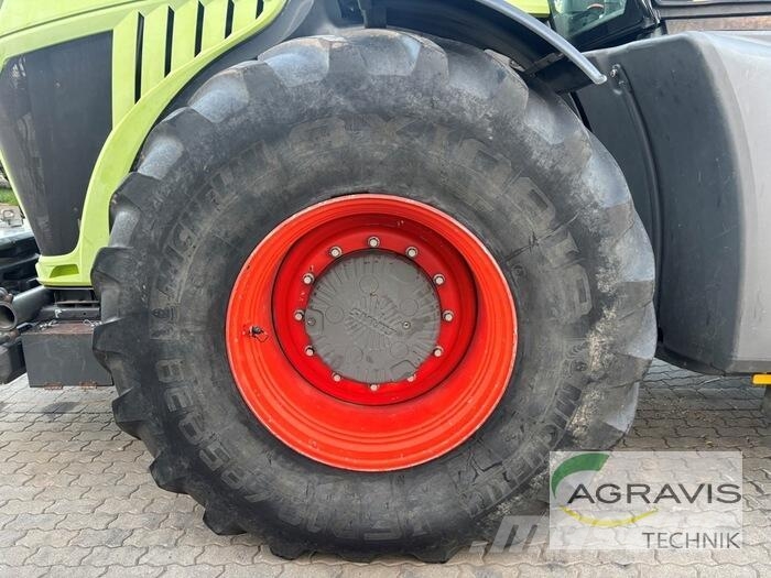 CLAAS XERION 4500 TRAC VC Tratores Agrícolas usados