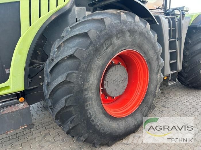 CLAAS XERION 4500 TRAC VC Tratores Agrícolas usados