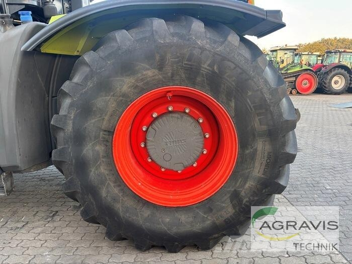 CLAAS XERION 4500 TRAC VC Tratores Agrícolas usados