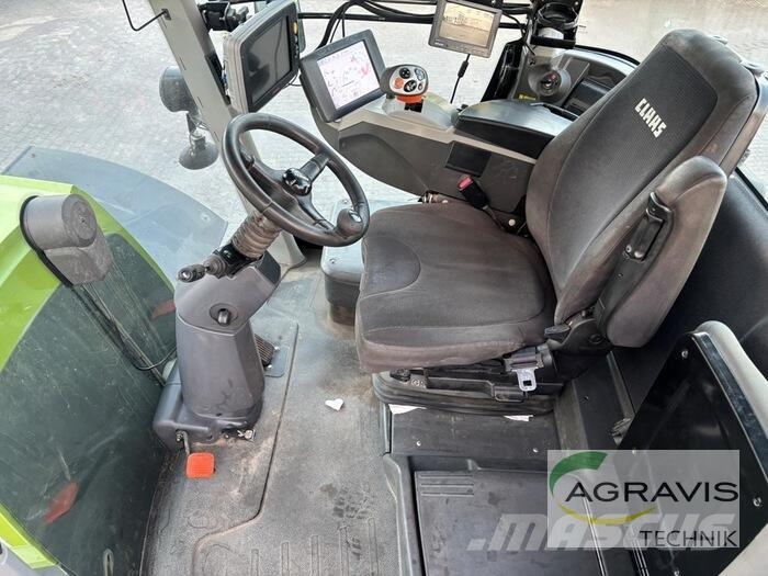 CLAAS XERION 4500 TRAC VC Tratores Agrícolas usados
