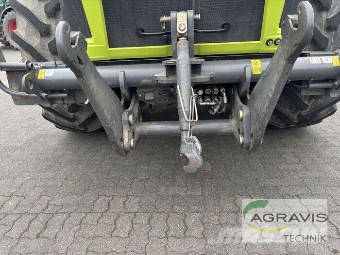 CLAAS XERION 5000 TRAC VC Трактори
