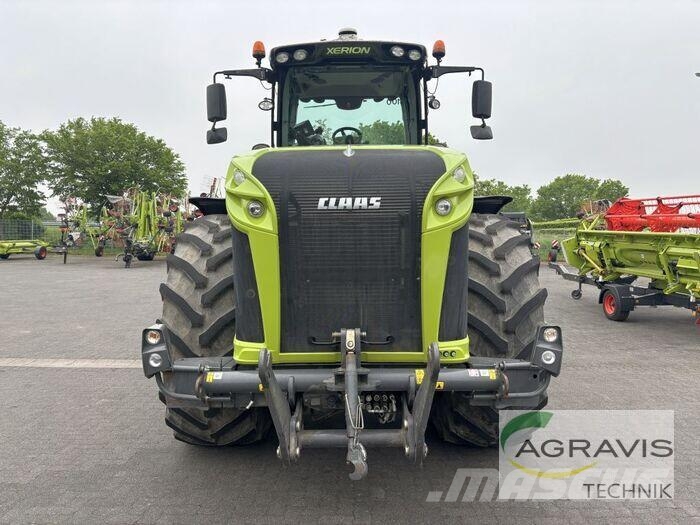 CLAAS XERION 5000 TRAC VC Трактори