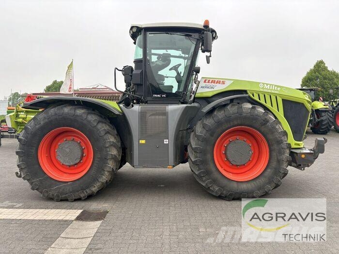 CLAAS XERION 5000 TRAC VC Трактори