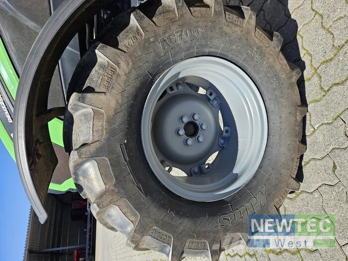 Deutz-Fahr 5090.4D Traktori