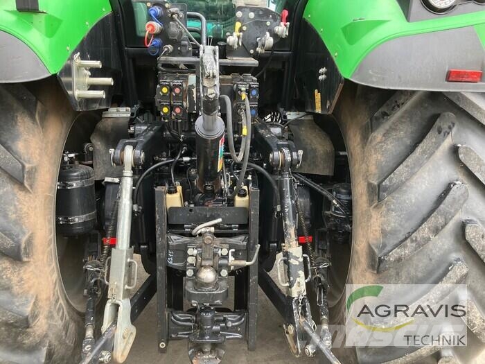 Deutz-Fahr AGROTRON 6215 RC Tractors
