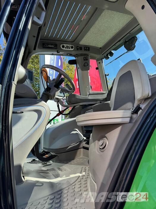 Deutz-Fahr AGROTRON 7230 TTV Traktoren