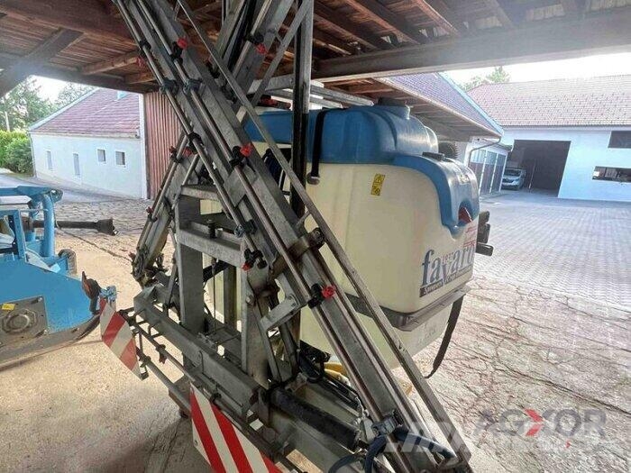 Favaro Eco Compact 800 12m hydraulisch Pulvérisateurs traînés