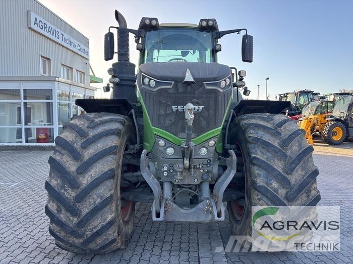 Fendt 1046 VARIO S4 Traktorji