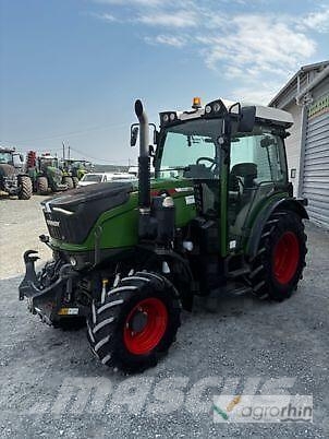 Fendt 210F ماكينات زراعية - غير ذلك