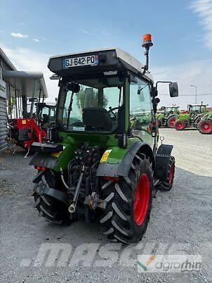Fendt 210F ماكينات زراعية - غير ذلك