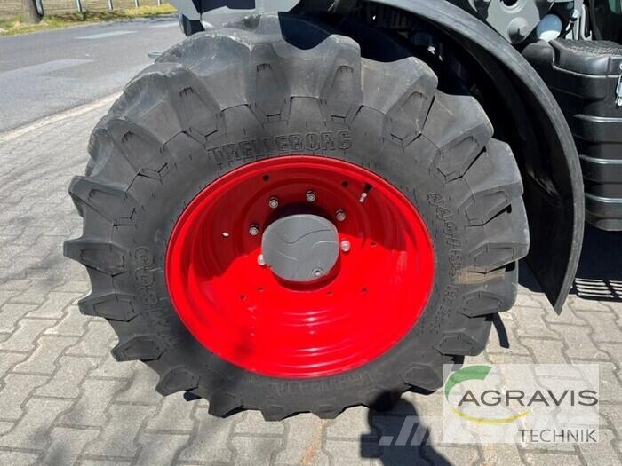 Fendt 211 S VARIO GEN-3 Трактори