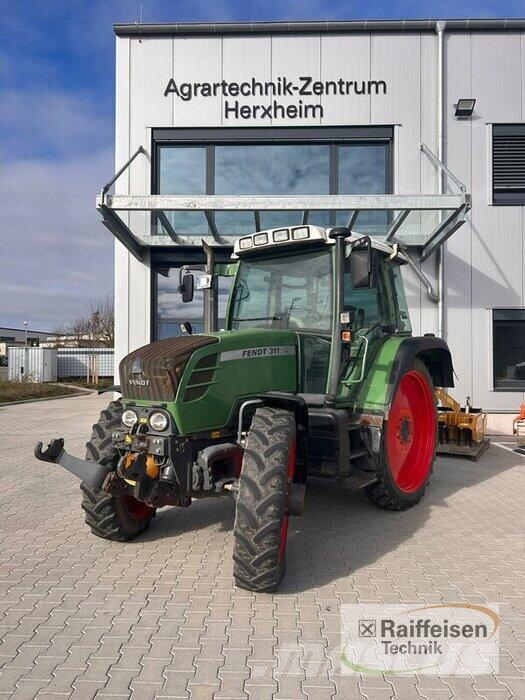 Fendt 311 COM3 Traktorok
