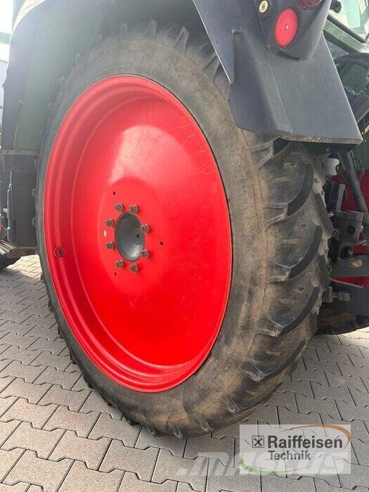 Fendt 311 COM3 Traktorok