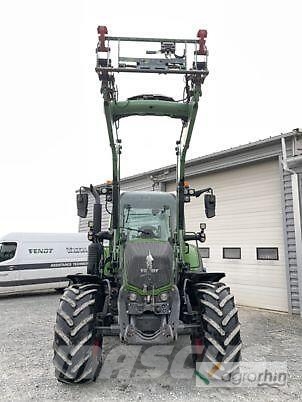 Fendt 313 VARIO S4 PROFIPLUS Tractors
