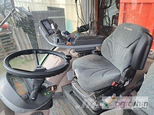Fendt 512 VARIO Tractors