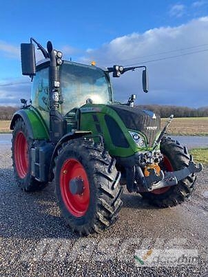 Fendt 516 S4 PROFI PLUS Tracteur