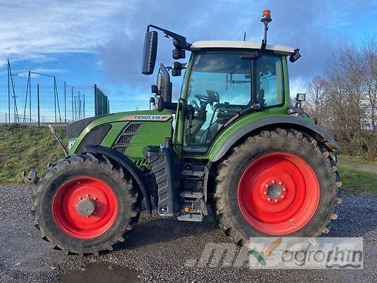 Fendt 516 S4 PROFI PLUS Tracteur