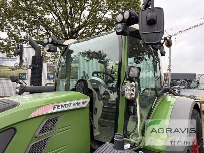 Fendt 516 VARIO S4 Profi Plus الجرارات