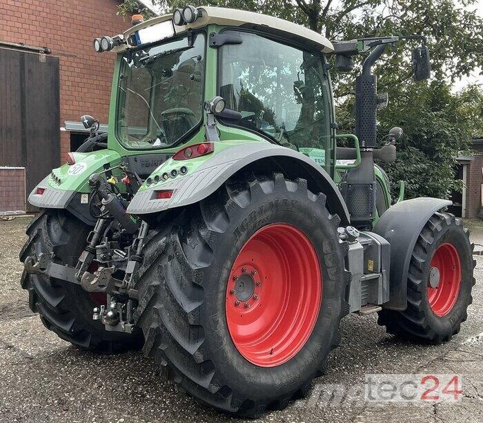 Fendt 516 Vario SCR Traktorji